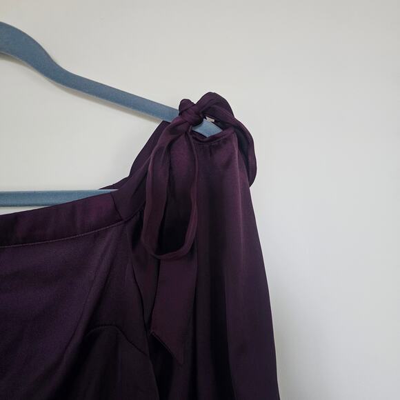 Banana Republic Aubergine Off Shoulder Blouse Top Size M Petite - Picture 3 of 6